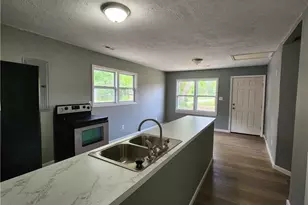 5100 Malloy Cir, Fayetteville, NC 28312 - Photo 3
