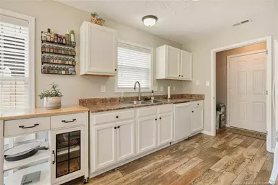 2048 Ivey Commons Road, Fayetteville, NC 28306 - Photo 13