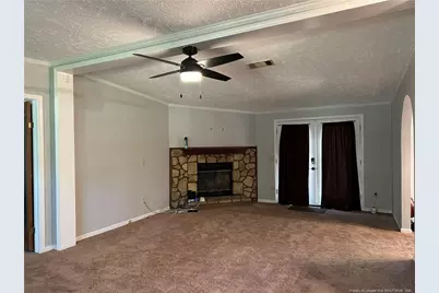 21621 Old Maxton Road, Maxton, NC 28364 - Photo 11