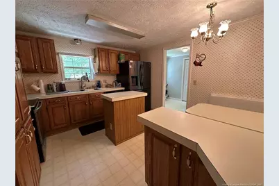 21621 Old Maxton Road, Maxton, NC 28364 - Photo 19