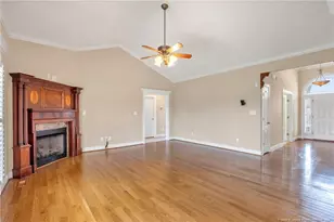 2712 Creekdew Ct, Fayetteville, NC 28306 - Photo 9