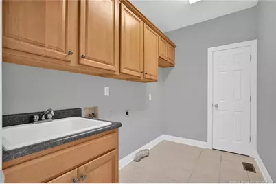 1309 Oakridge Boulevard, Lumberton, NC 28358 - Photo 23