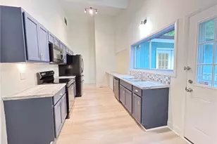 305 Reid Ct, Fayetteville, NC 28314 - Photo 9