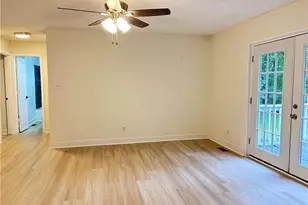 305 Reid Ct, Fayetteville, NC 28314 - Photo 11