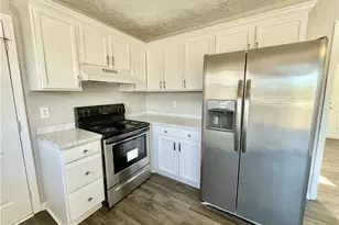 184 Brandywood Ct, Cameron, NC 28326 - Photo 5