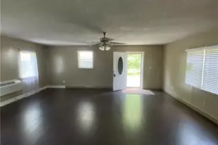 105 Waldorf St, Ahoskie, NC 27910 - Photo 9