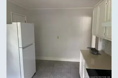 210 Brookwood Avenue, Fayetteville, NC 28301 - Photo 7