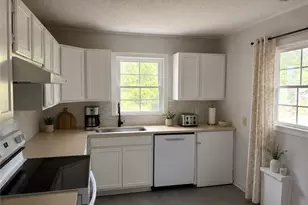 210 Brookwood Ave, Fayetteville, NC 28301 - Photo 5