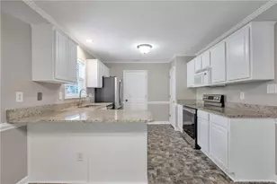 3696 Pioneer Dr, Hope Mills, NC 28348 - Photo 13
