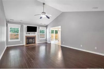 3696 Pioneer Drive, Hope Mills, NC 28348 - Photo 9