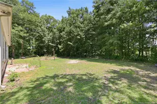 5232 McLeod Dr, Maxton, NC 28364 - Photo 15