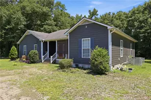 5232 McLeod Dr, Maxton, NC 28364 - Photo 1