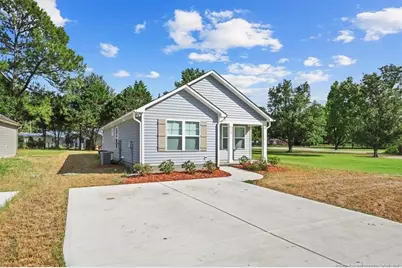 110 Martin Luther King Jr Boulevard, Clinton, NC 28328 - Photo 1