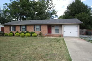 1421 Berkshire Rd, Fayetteville, NC 28304 - Photo 1