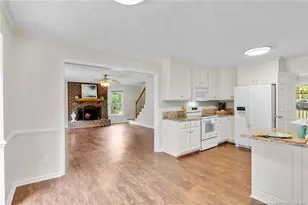 7837 Shuttle Rd, Fayetteville, NC 28311 - Photo 19