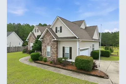 7029 Pope Cashwell Court, Hope Mills, NC 28348 - Photo 3