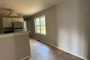 1810 Wendover Dr, Fayetteville, NC 28304 - Photo 11