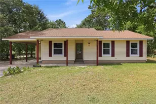 1936 Wordsworth Dr, Fayetteville, NC 28304 - Photo 1