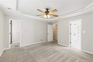 1401 Jockey Ct, Parkton, NC 28371 - Photo 17