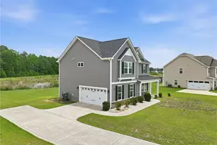 321 Gadson Dr, Hope Mills, NC 28348 - Photo 45