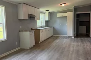 78 Dexter Dr, Fairmont, NC 28340 - Photo 5
