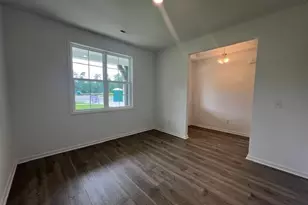 151 Cahill Ct, Raeford, NC 28376 - Photo 5