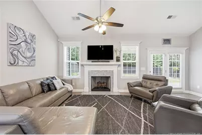 4228 Pleasantburg Drive, Fayetteville, NC 28312 - Photo 9