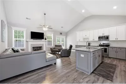 4228 Pleasantburg Drive, Fayetteville, NC 28312 - Photo 11
