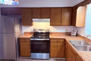 559 Winding Creek Rd, Fayetteville, NC 28305 - Photo 3