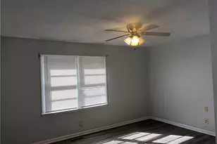 559 Winding Creek Rd, Fayetteville, NC 28305 - Photo 13
