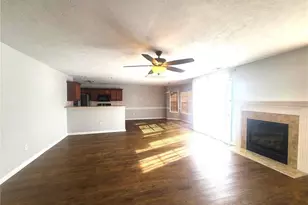 5215 Woodpecker Dr, Hope Mills, NC 28348 - Photo 7