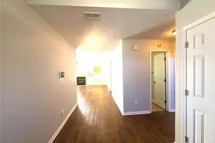 5215 Woodpecker Dr, Hope Mills, NC 28348 - Photo 5