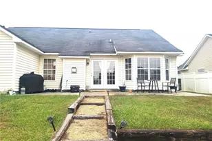 5215 Woodpecker Dr, Hope Mills, NC 28348 - Photo 15