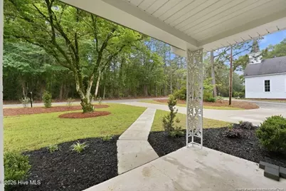 601 Bethesda Avenue, Aberdeen, NC 28315 - Photo 3