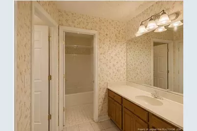 6463 Windy Creek Way, Fayetteville, NC 28306 - Photo 13