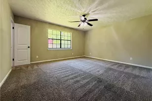 6927 Wickersham Dr, Fayetteville, NC 28314 - Photo 9