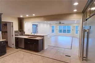 211 Sheffield Ct, Raeford, NC 28376 - Photo 9