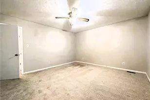 1327 Fraser Dr, Fayetteville, NC 28303 - Photo 13