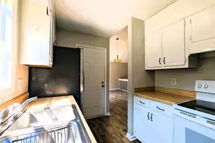 1327 Fraser Dr, Fayetteville, NC 28303 - Photo 9