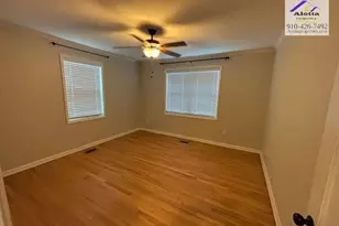 213 Marshall Rd, Fayetteville, NC 28303 - Photo 9