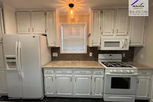 213 Marshall Rd, Fayetteville, NC 28303 - Photo 7
