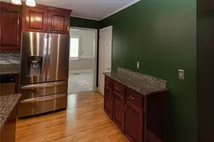 717 W Cutlar St, Saint Pauls, NC 28384 - Photo 29