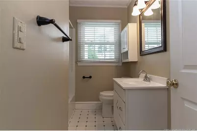 717 W Cutlar Street, Saint Pauls, NC 28384 - Photo 23