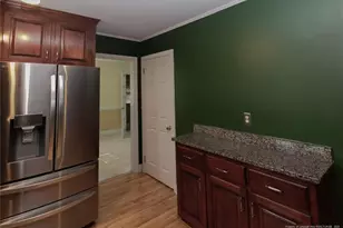 717 W Cutlar St, Saint Pauls, NC 28384 - Photo 31
