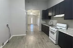 401 S Clinton Ave, Dunn, NC 28334 - Photo 5