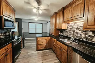 1628 Sweetgum Cir, Fayetteville, NC 28304 - Photo 9