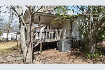 404 McDougald Drive, Raeford, NC 28376 - Photo 3