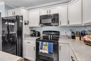 225 Timberline Dr, Sanford, NC 27332 - Photo 13