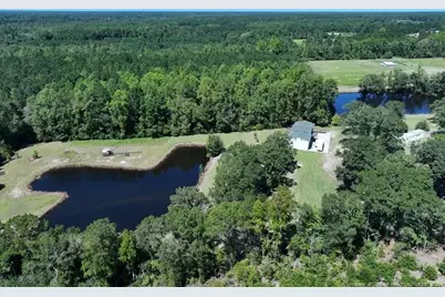 4512 Tobacco Road, Orrum, NC 28369 - Photo 11