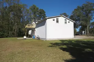 4512 Tobacco Rd, Orrum, NC 28369 - Photo 23